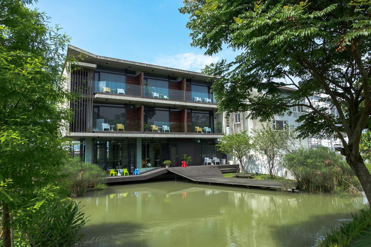 One Piece B&B Dongshan  Exterior photo